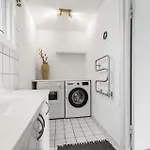 3 Bedroom Amazing In Vakantiehuis Dronningmølle