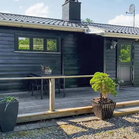 Holiday home Lovely In With Kitchen Dronningmolle