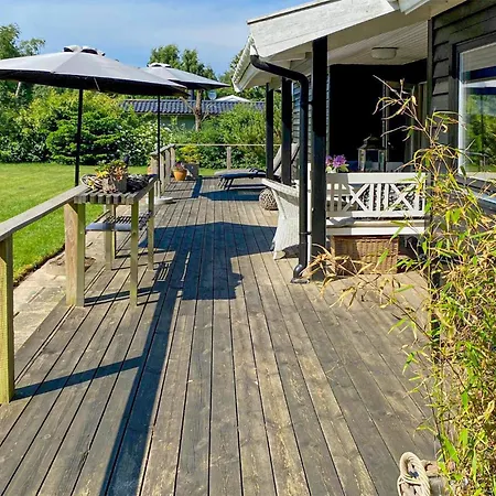Tatil Evi 3 Bedroom Amazing In Dronningmølle