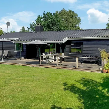 Holiday home Lovely In With Kitchen *