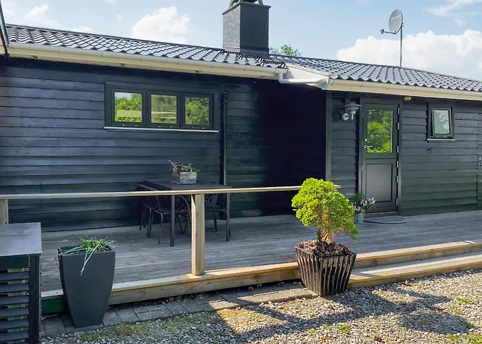Tatil Evi 3 Bedroom Amazing In Dronningmølle