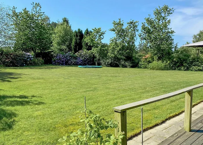 3 Bedroom Amazing In Dronningmølle